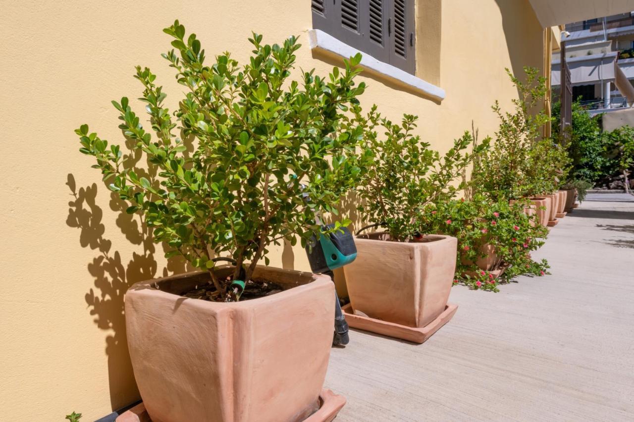 Linas Home - Kalamata Mediterranean Villas Exterior photo